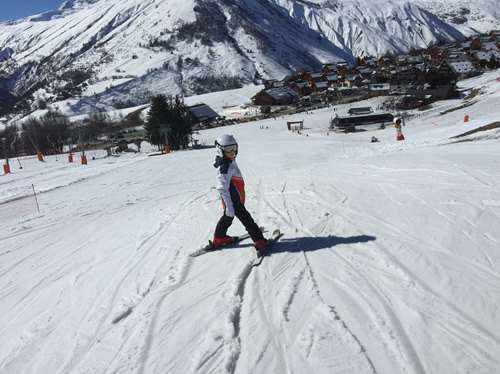 Ski de piste en vacances à la maison d`augustin de saint jean d`arves les sybelles